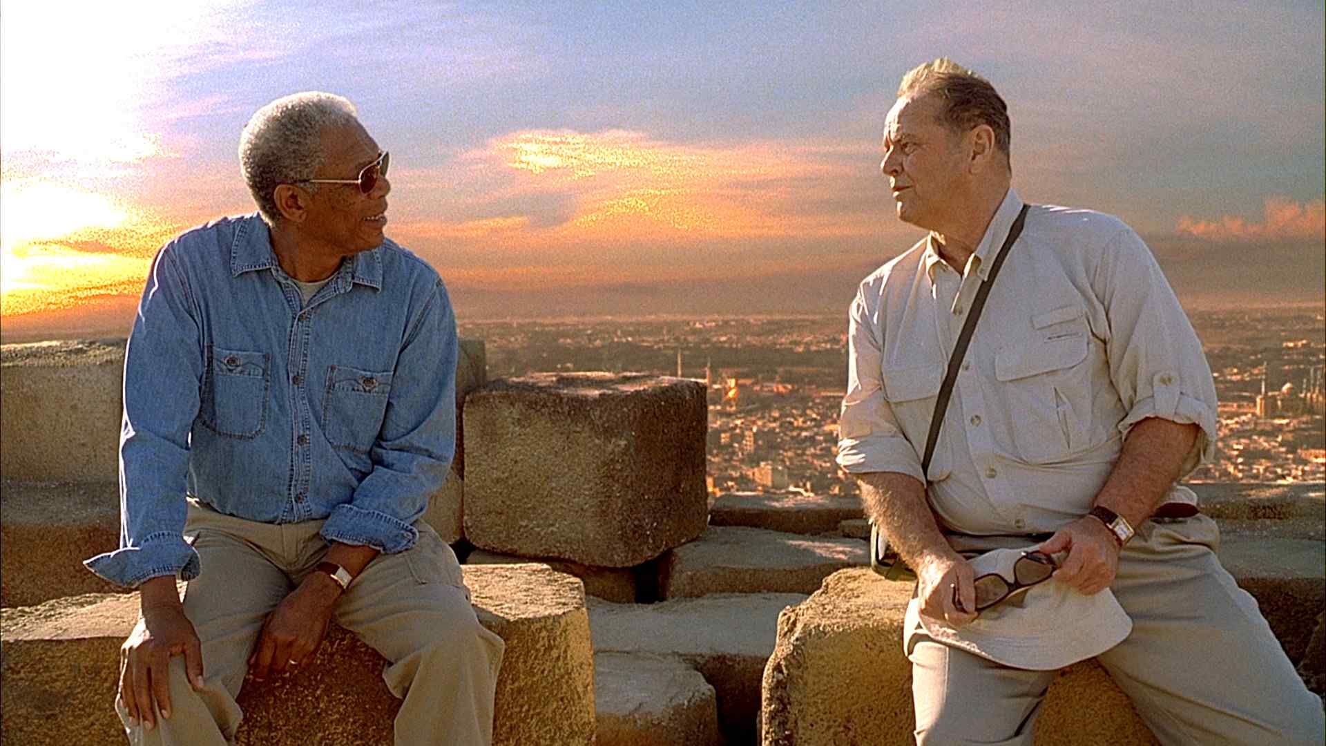 JACK NICHOLSON stars as Edward and MORGAN FREEMAN stars as Carter in Warner Bros. Pictures comedy drama The Bucket List. PHOTOGRAPHS TO BE USED SOLELY FOR ADVERTISING, PROMOTION, PUBLICITY OR REVIEWS OF THIS SPECIFIC MOTION PICTURE AND TO REMAIN THE PROPERTY OF THE STUDIO. NOT FOR SALE OR REDISTRIBUTION.